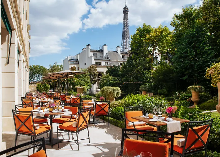 Shangri-LaHotel Parijs